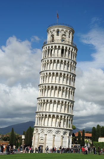 La tour penchée de Pise en Italie