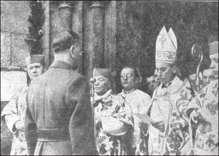 Pavelić face au cardinal Stepinac : les évêques catholiques saluent les nazis
