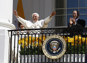 Le pape Benoît XVI et George W. Bush