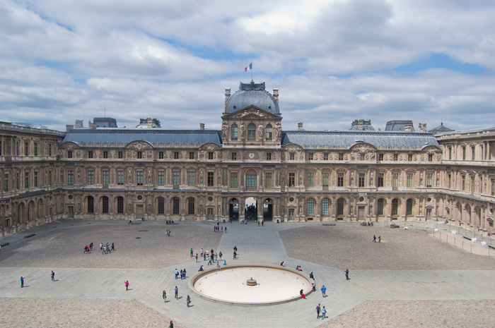 Louvre