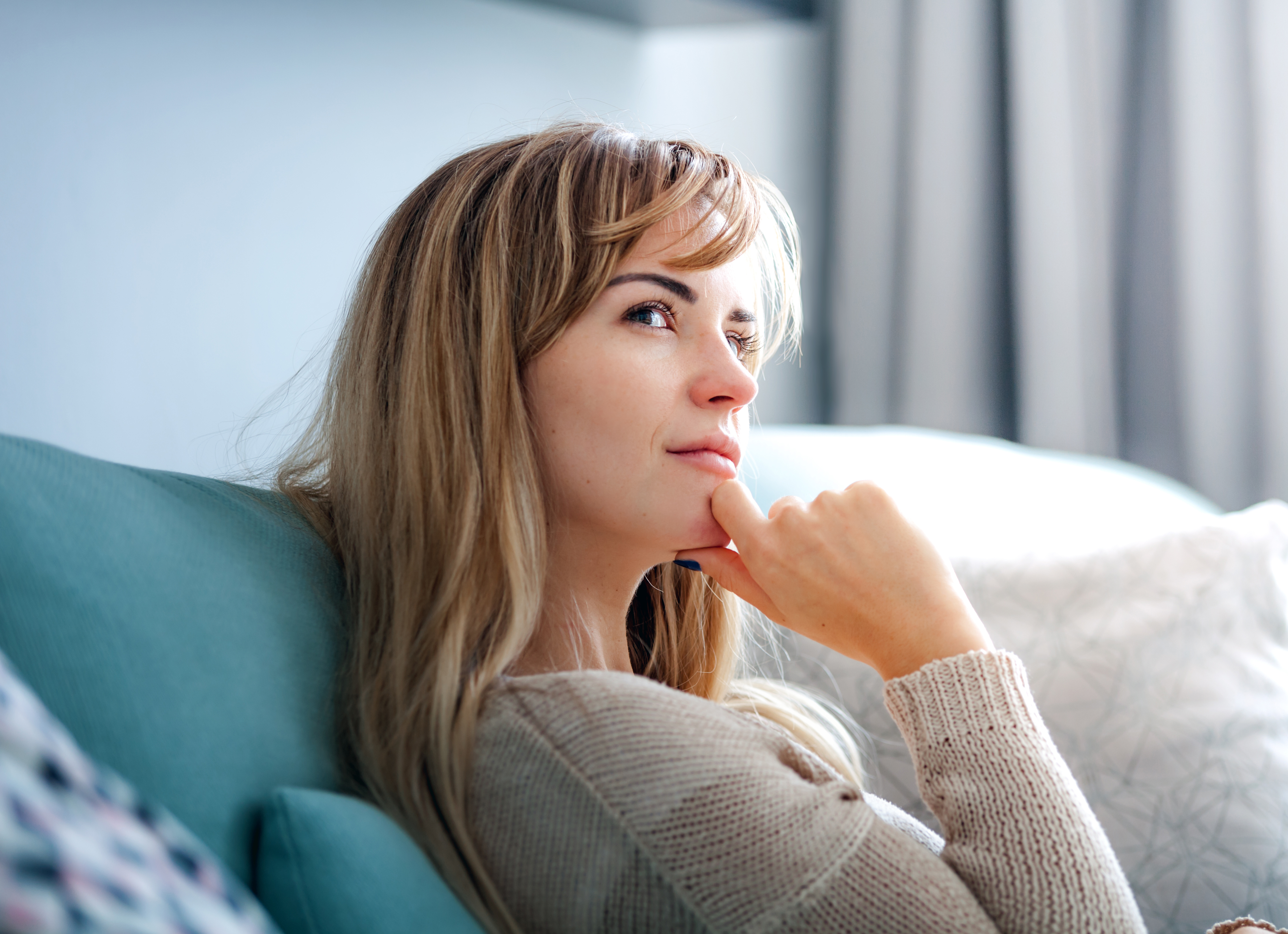 https://media.worldslastchance.com/images/2021/05/13/33061/woman-thinking.jpg