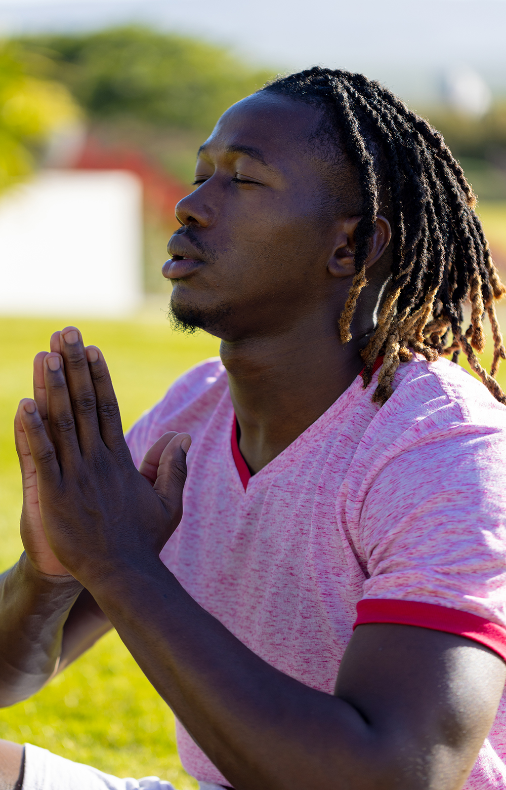 man-sitting-praying