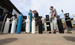 Indonesia short on oxygen, seeks help as virus cases soar