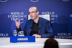 Yuval Harari: “Covid is critical because that is what convinces people to accept total. biometric surveillance.”