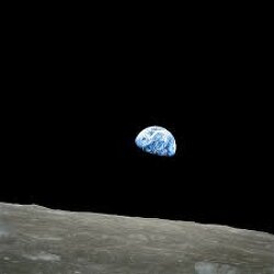 India 2023 Fake Moon Landing Shows Same Fake Earth PIic From 1969.