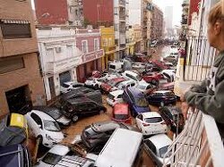 THIS IS NOT NORMAL WEATHER. This is weather warfare manipulated by HAARP. Catastrophic flooding in Valencia, Spain, 20 inches (491mm) of rainfall in Chiva in only 8 hours. One year's worth of rain in less than 24 hours? 65 DEAD and rising.