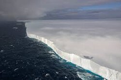 Antarctica isn’t a continent at the bottom of a ball…it’s the 360° ice boundary that holds in our world’s oceans. Under the Antarctic Treaty, no independent exploration is allowed past the 60th southern parallel. Ask yourself: What are they hiding?