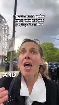 This fearless woman risked her freedom & stood unwavering in her protest against 1$rael.   Despite being detained by Berlin police, she remains resolute, refusing to back down. 