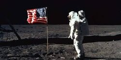 Man debunks NASA’s claim of putting men on the Moon in 1969 in 40 seconds flat.