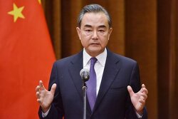 BREAKING | Chinese Foreign Minister: 