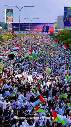 A human flood in Indonesia, chanting 
